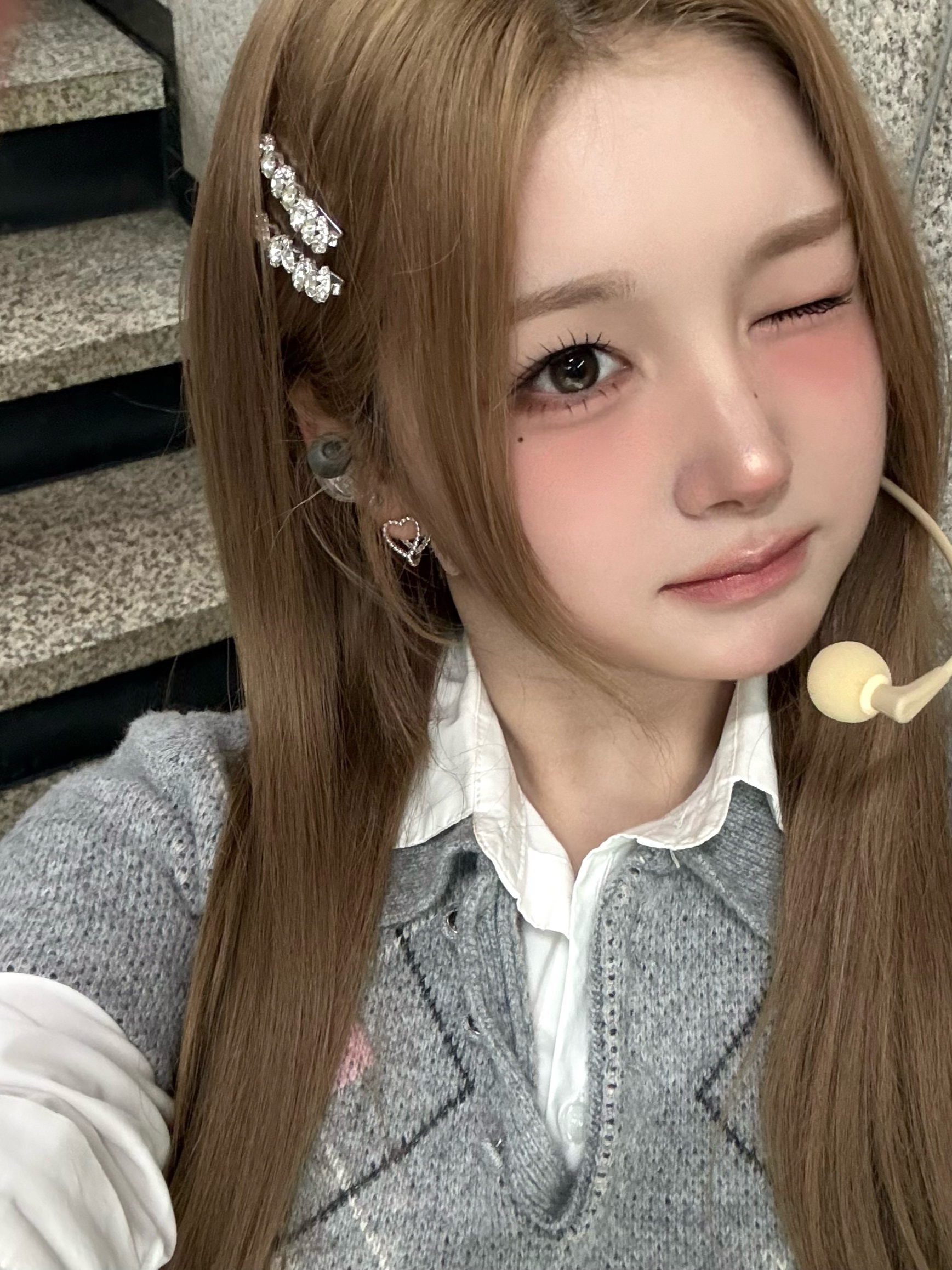제니스 막내 인사드립니다 🙇🏻‍♀️✌🏻