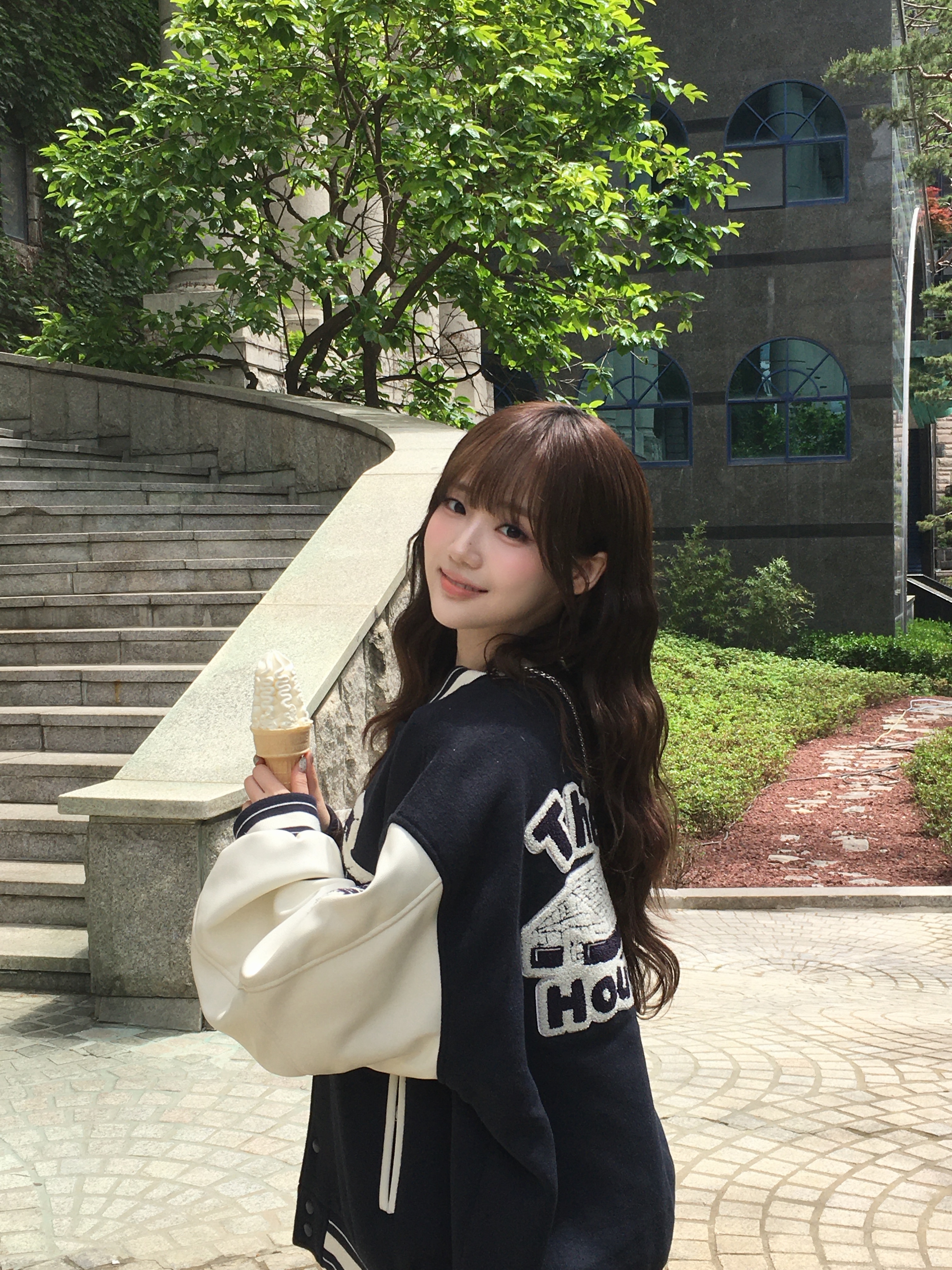 운명의 미소녀 보고 온 사람 ㅇㅅㅇ