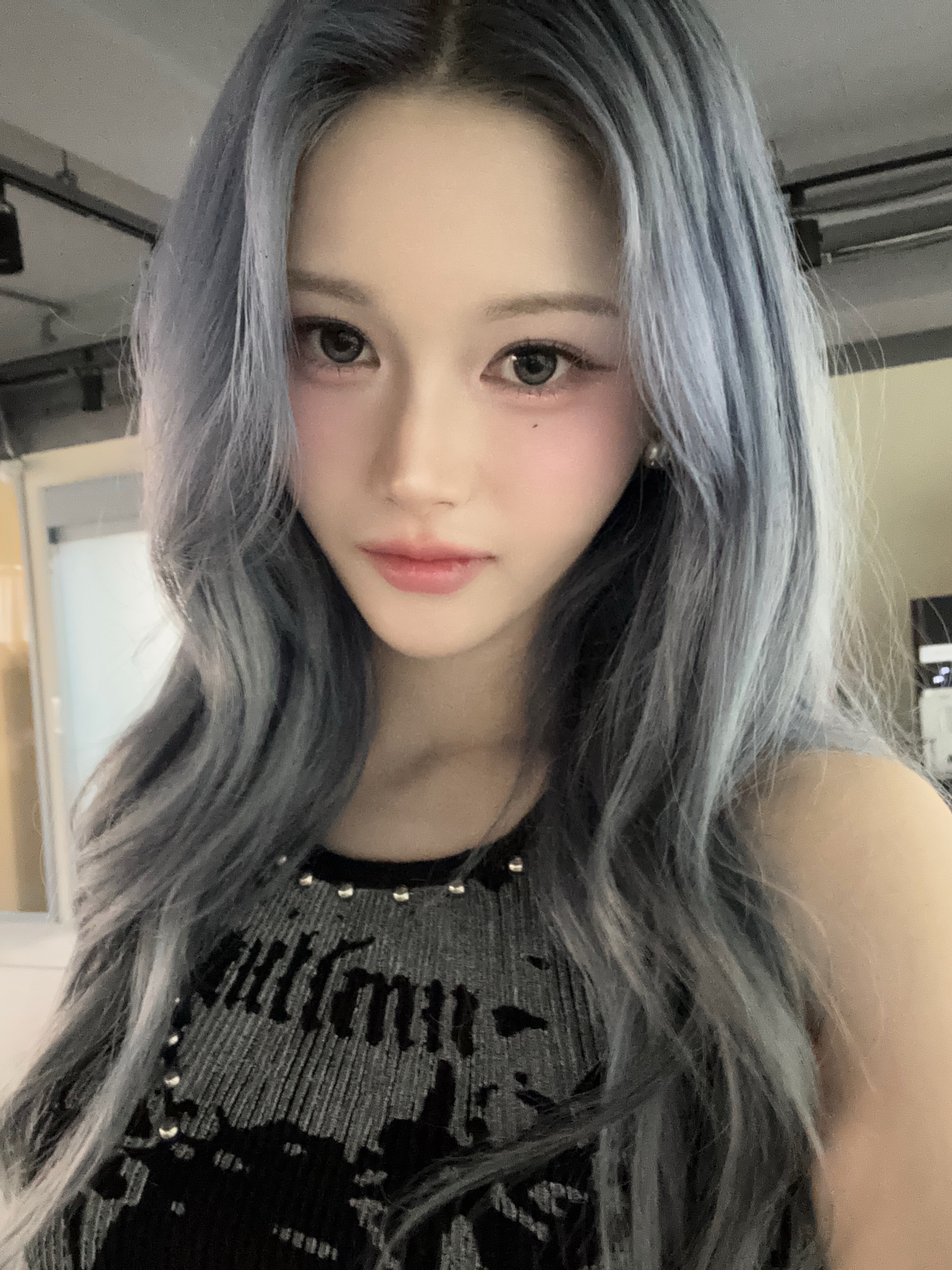 웨으부우 보고싶당..🤍