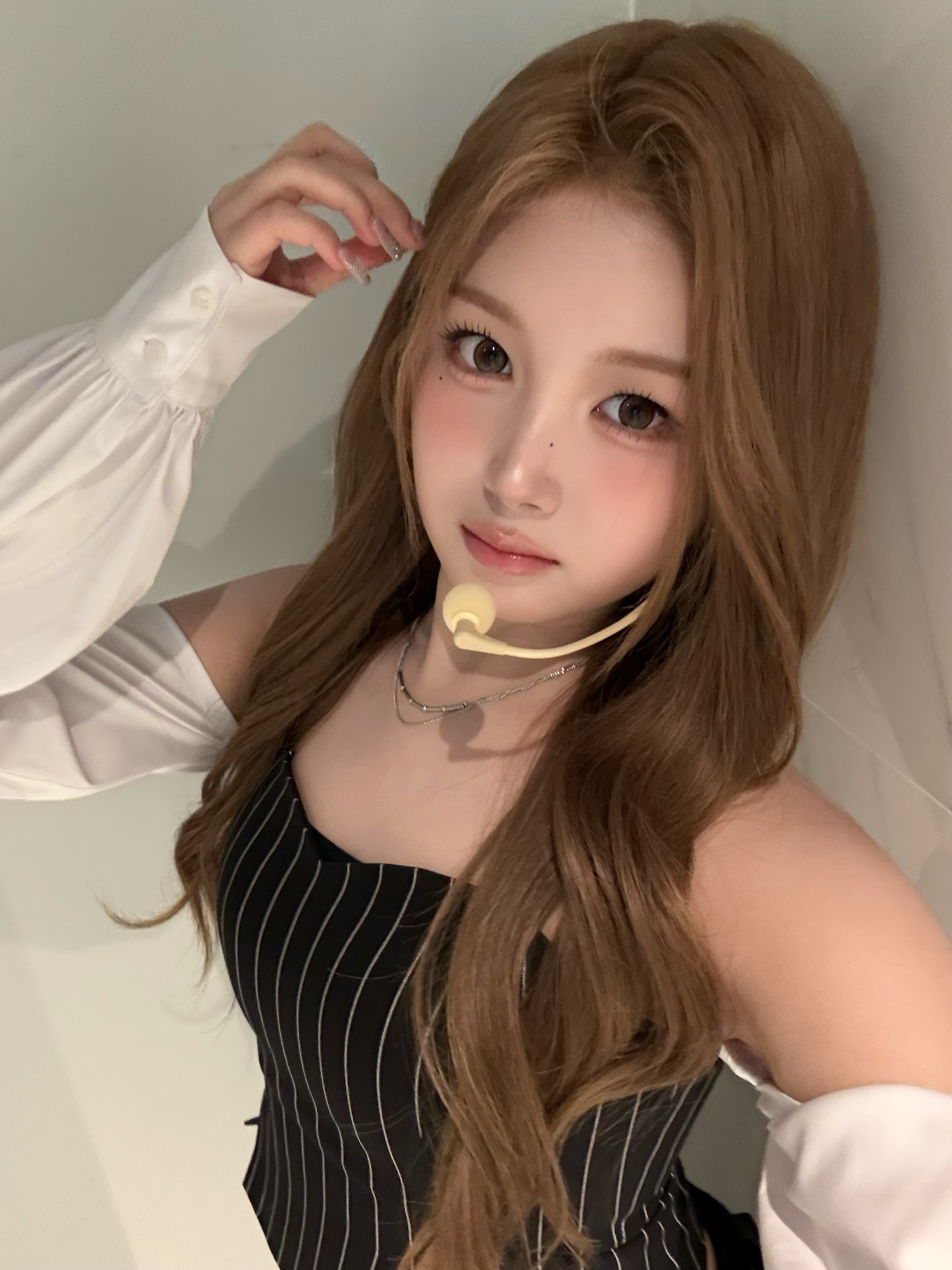 빈가워🤍 앞으로 코스모에서 재밌게 잘 지내보장😚😚
오늘 하루도 화이팅!! ><