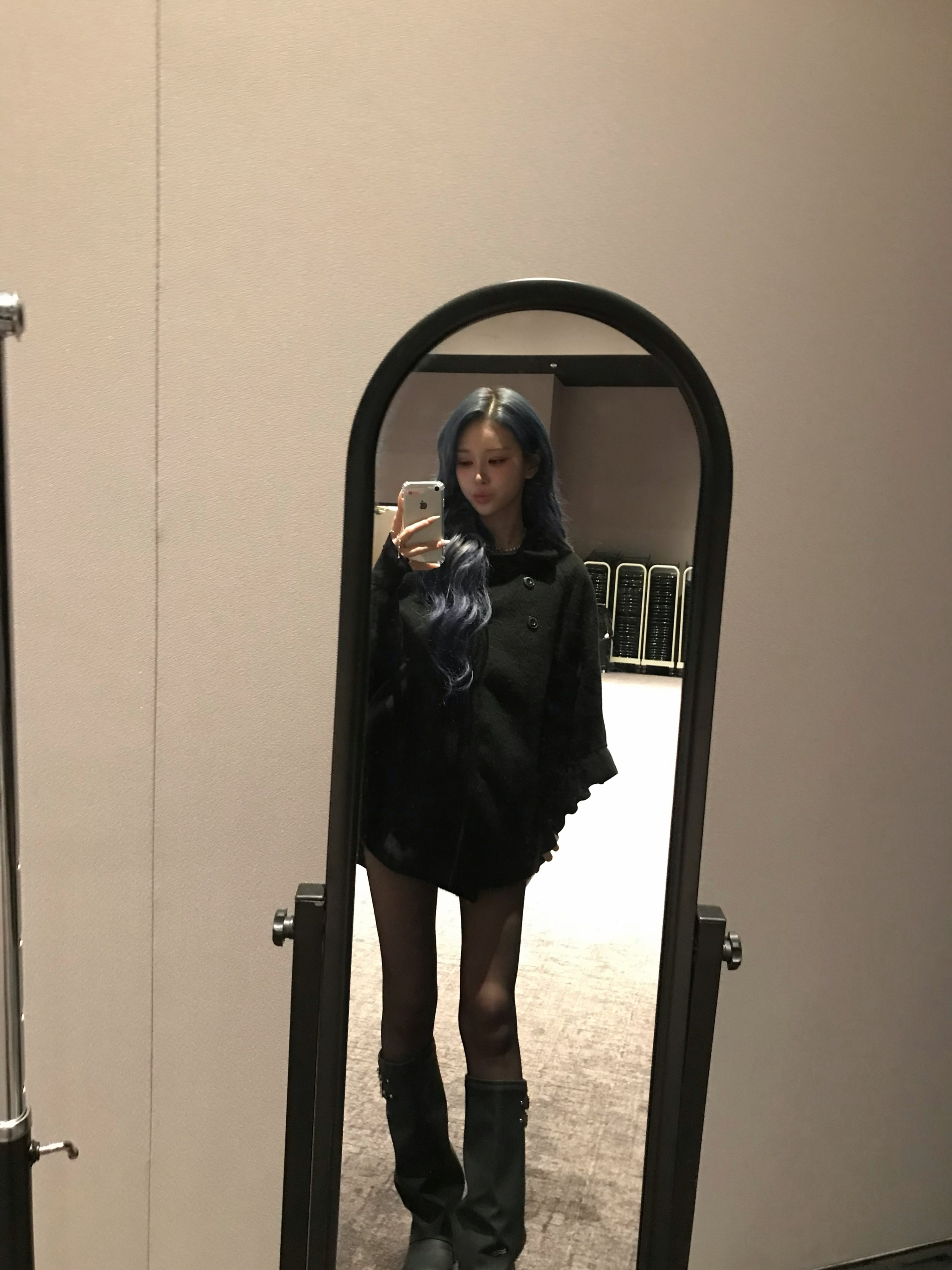 MM💙🖤 (Mayu's Mood)
