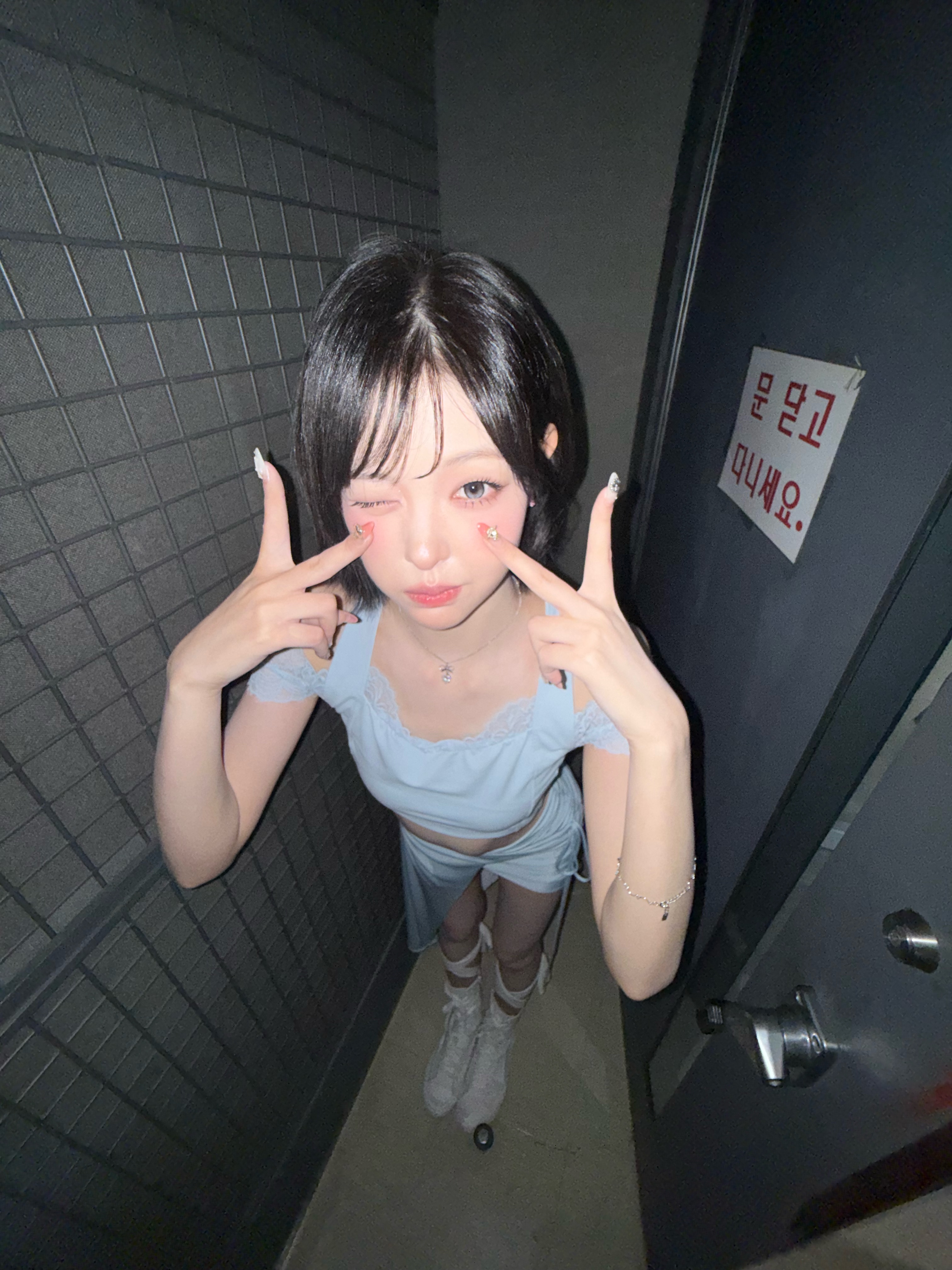 WAV!!1위 너무너무 고마워💕
항상사랑해고 앞으로도 잘부탁해🥹
더 열심히할게🥰