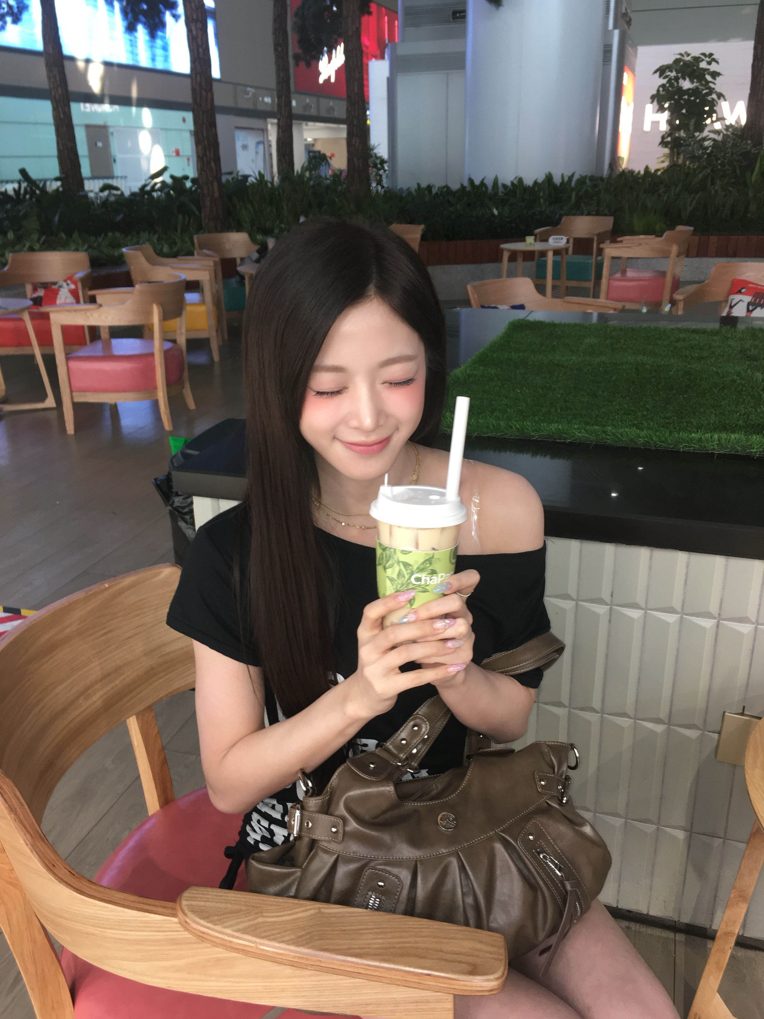 오늘은 버블티데이!!!다들 버블티 마셨어?🧋🧋