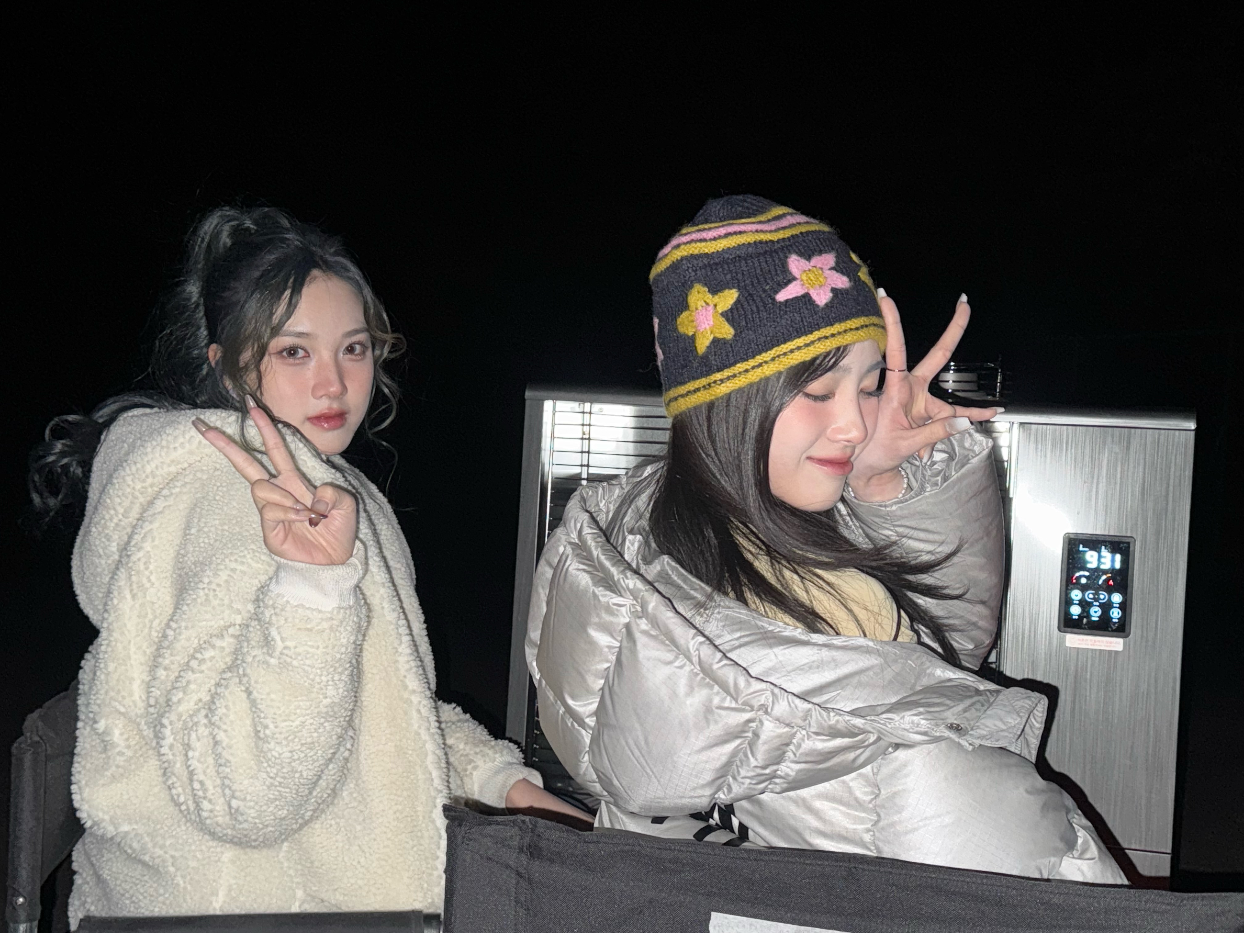 카메오 뮤비 때 🌙
소현 시점 멤버들 ♡ moon 에 대한 무조건적인 지지 사랑 칭찬 받습니다 ㅎㅎ