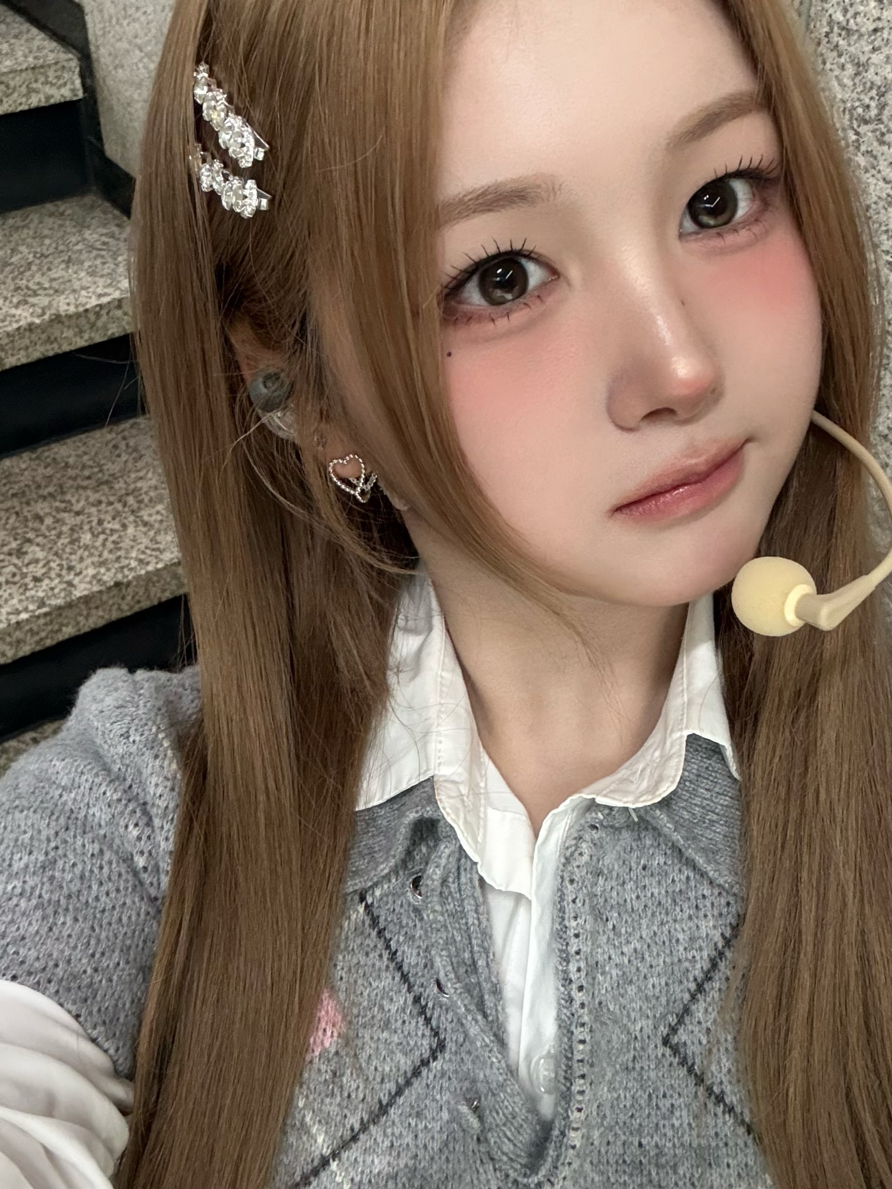 제니스 막내 인사드립니다 🙇🏻‍♀️✌🏻