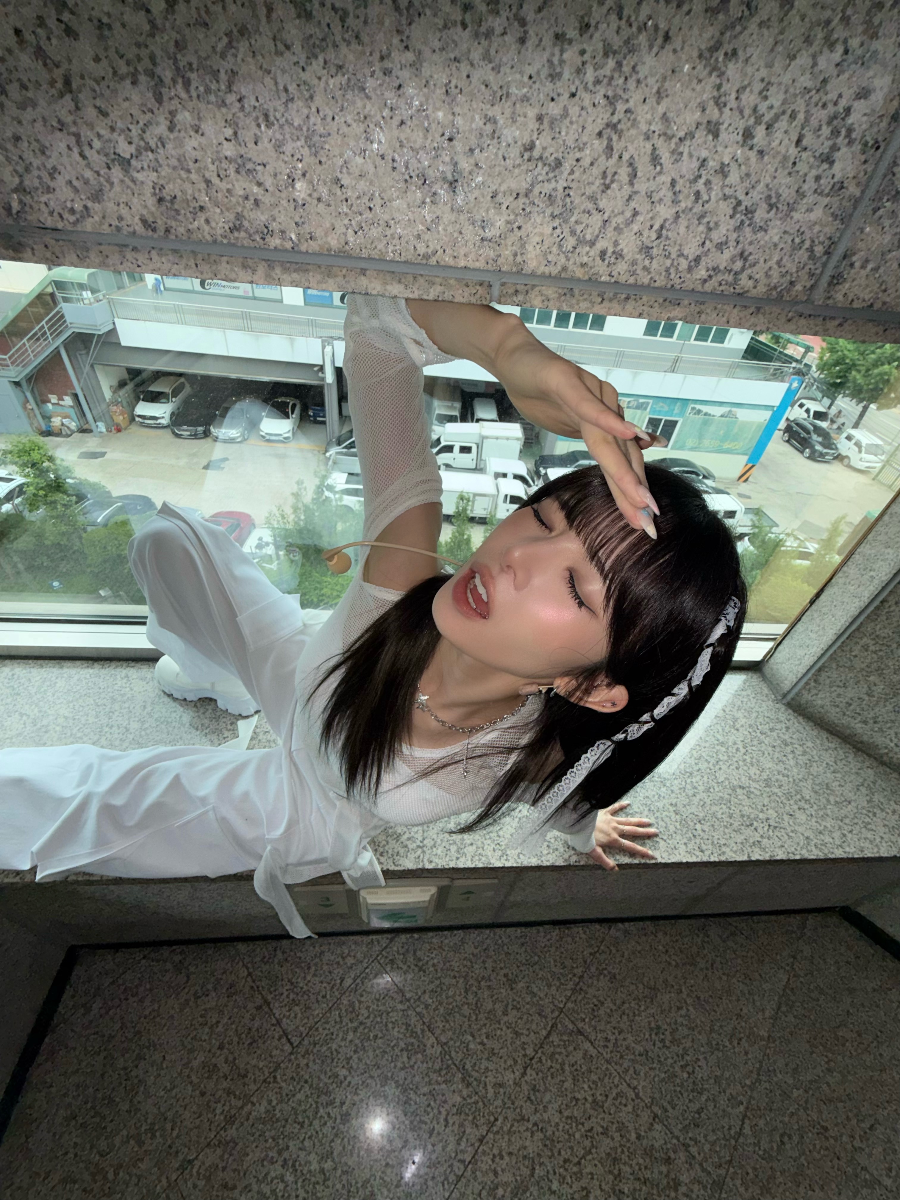 못 느낌 일단 Bop your head