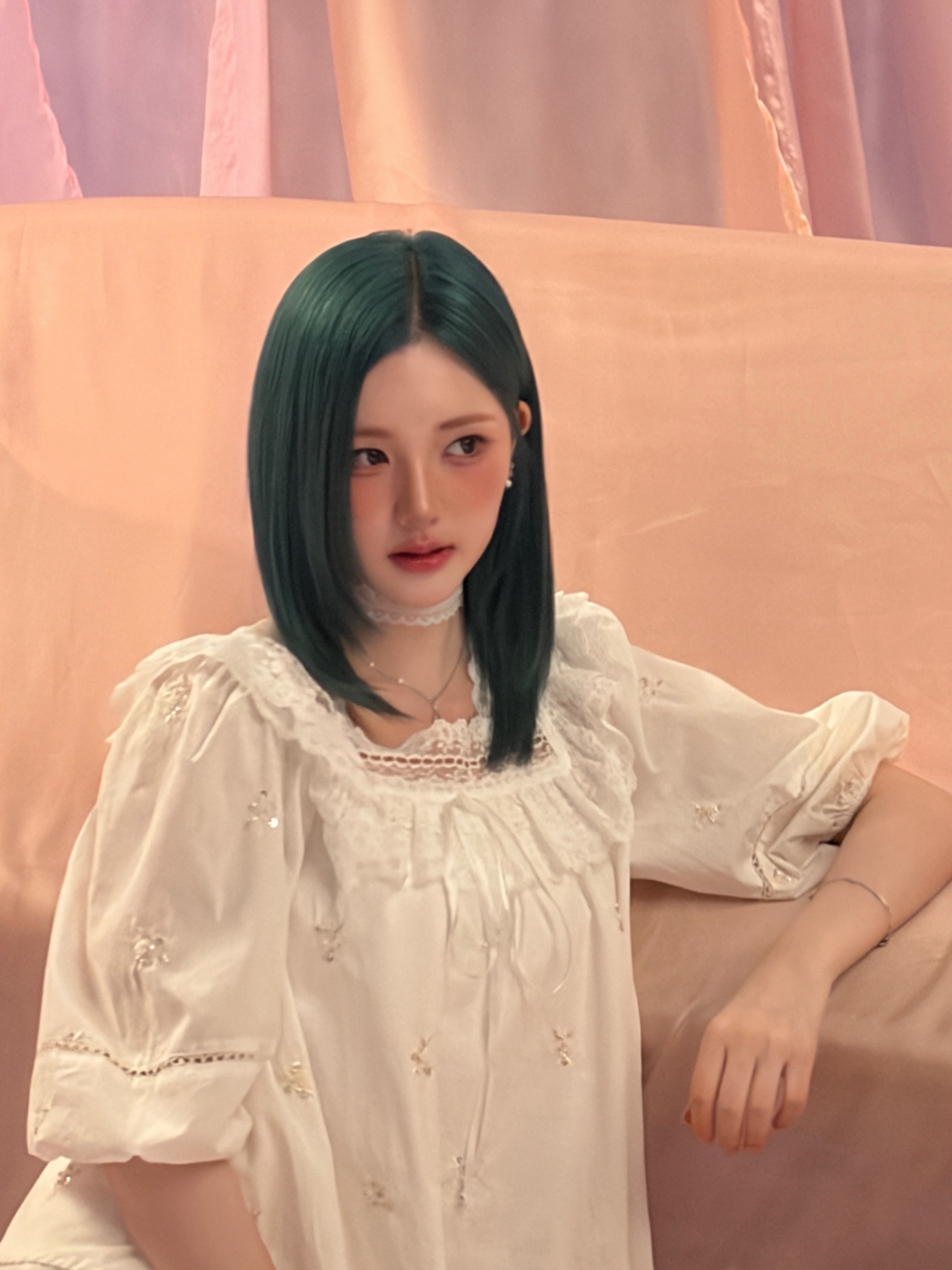초록연지 오랜만이지