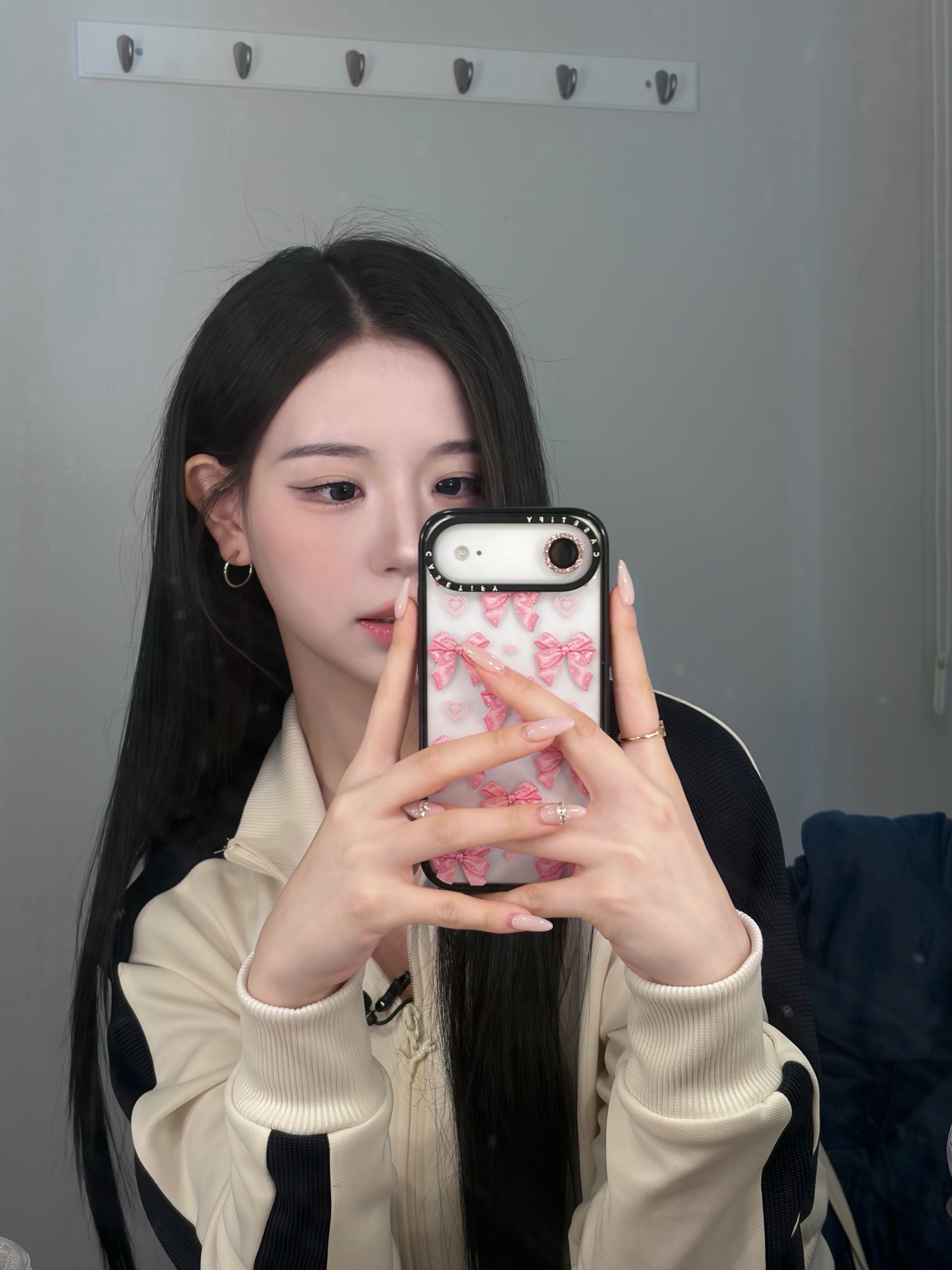 무신사 감튀모임 모임장입니다.