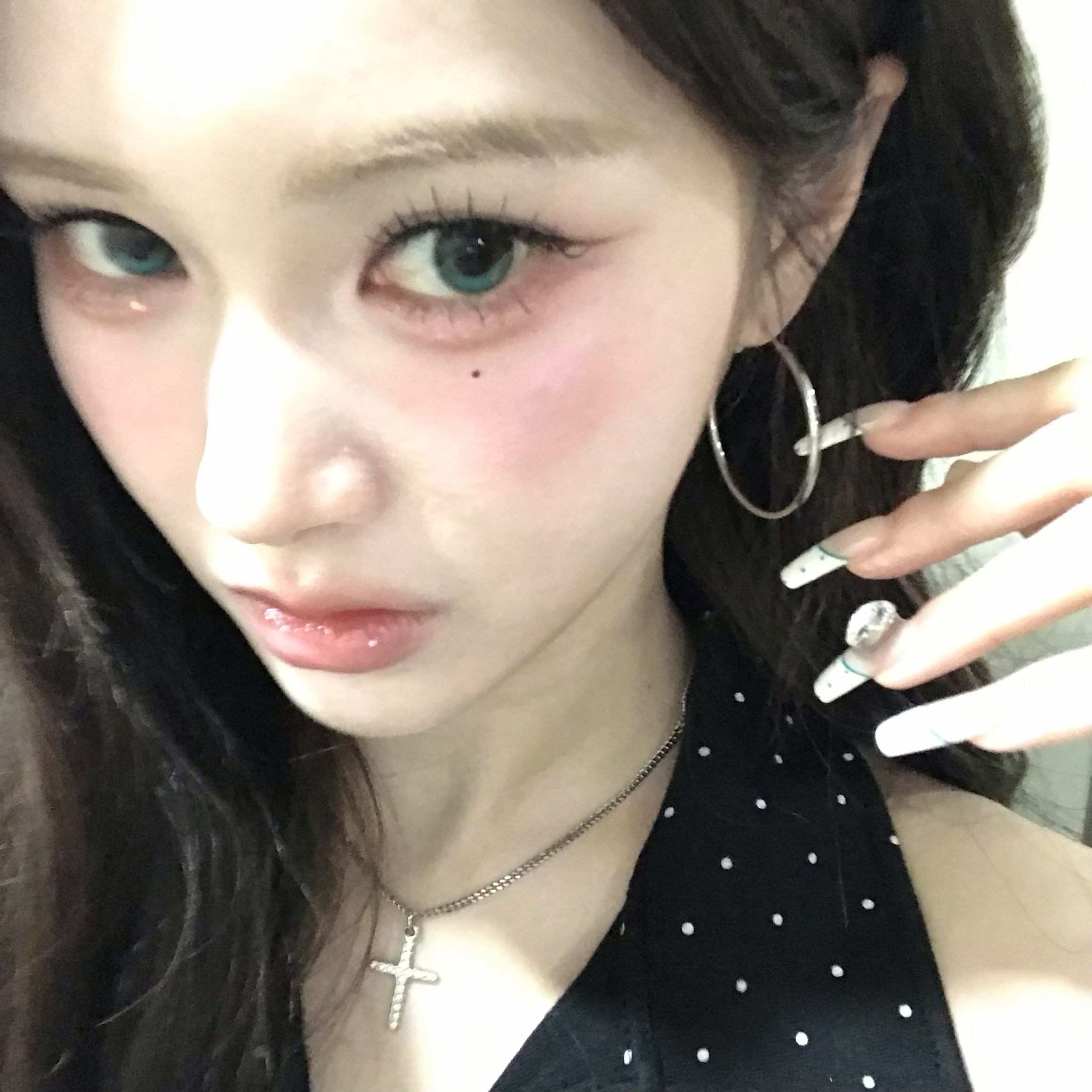 🖤🤍🖤