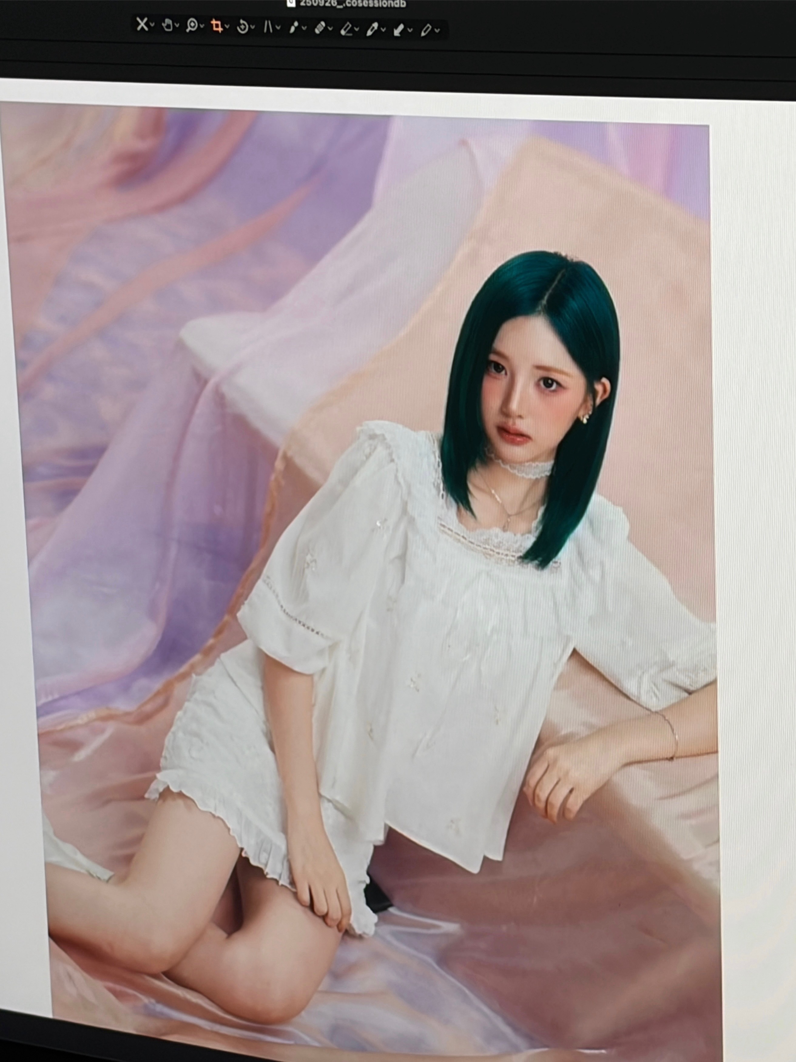 초록연지 오랜만이지