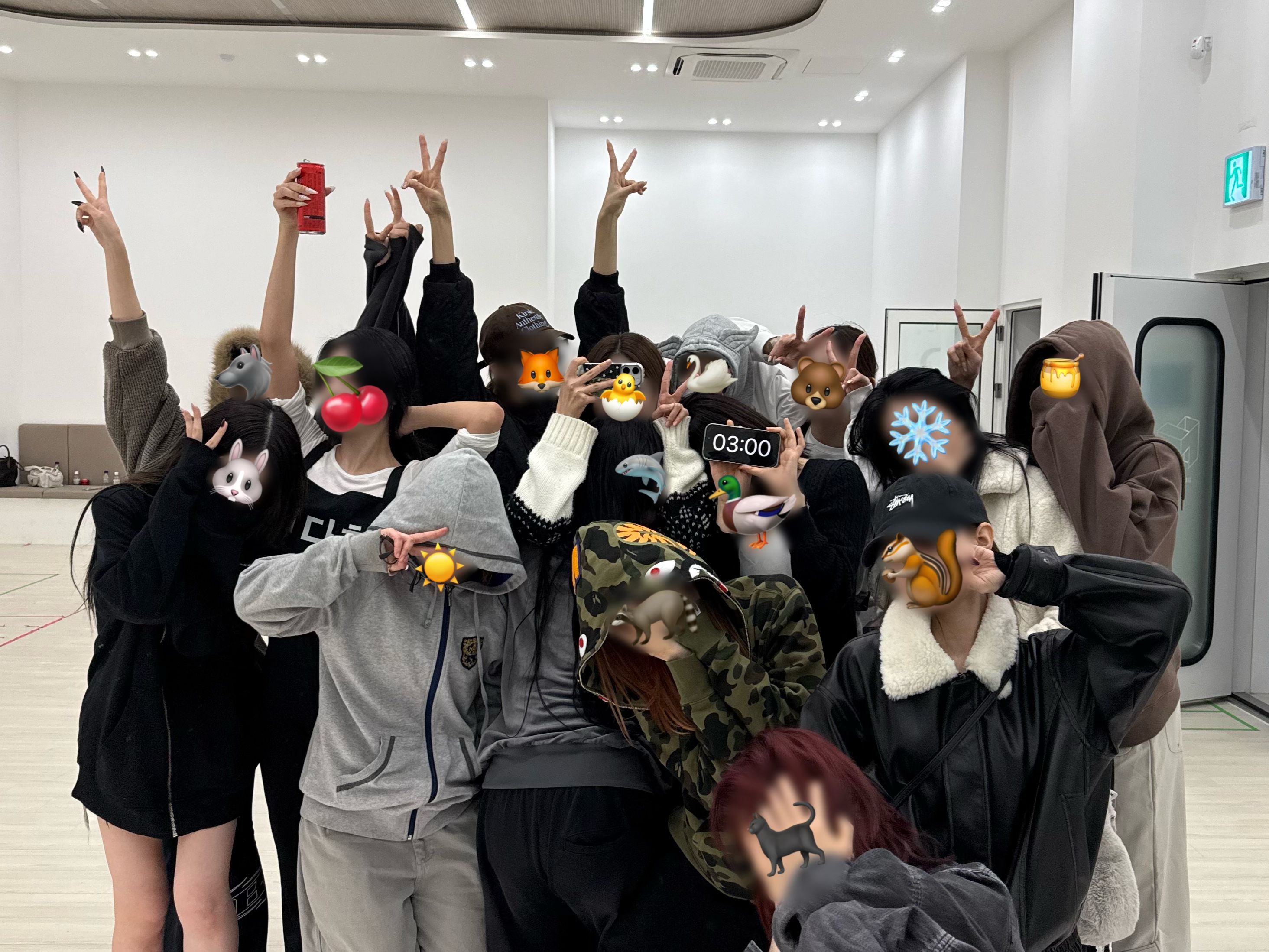 D-3