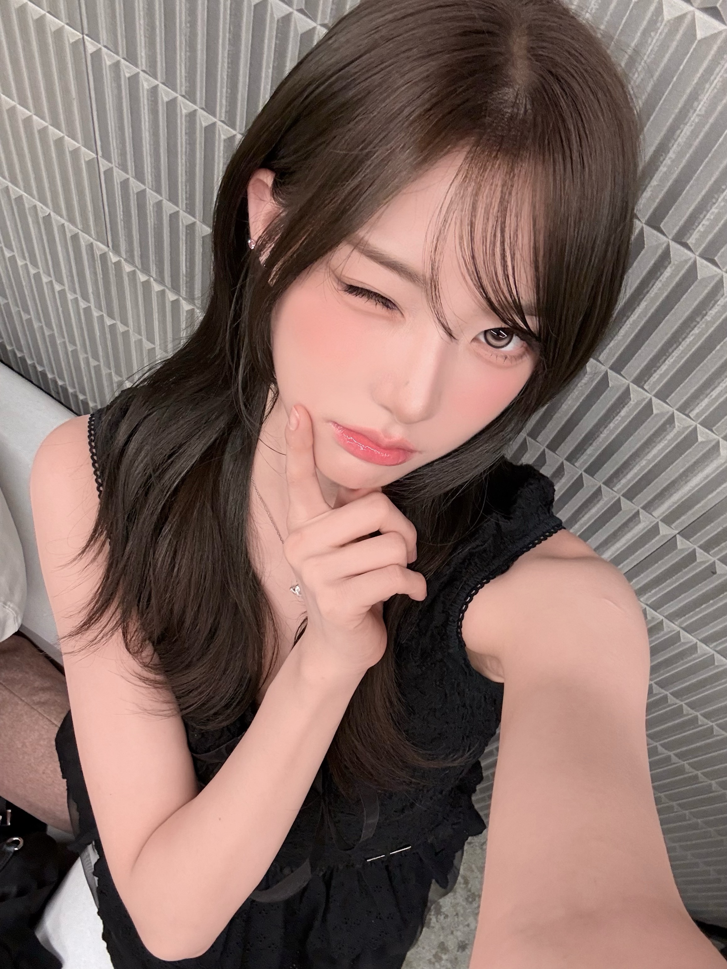 🖤